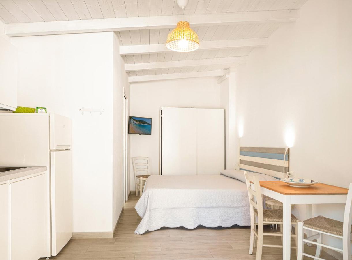 Appartement Il Giardino Di Sabbia à Lacona Extérieur photo