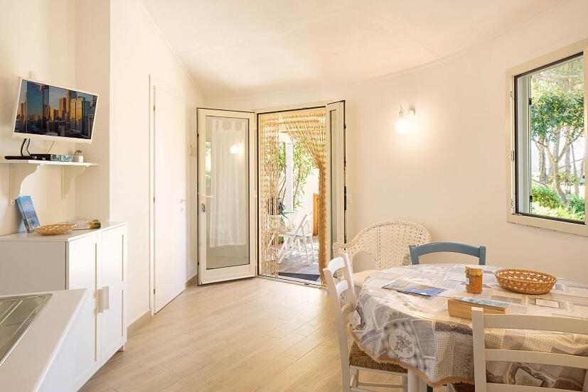 Appartement Il Giardino Di Sabbia à Lacona Extérieur photo